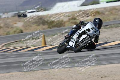 media/Oct-02-2025-Racers Edge (Thu) [[2c91cb6ab3]]/2-A Group/Session 3-Turn 4 Part 2 (1145am)/